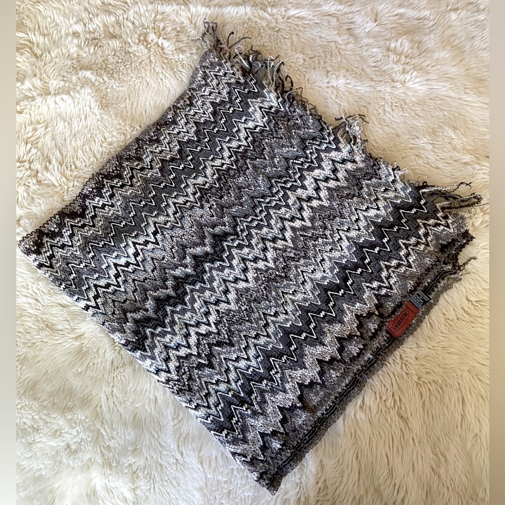 NWOT Missoni | Knit Scarf